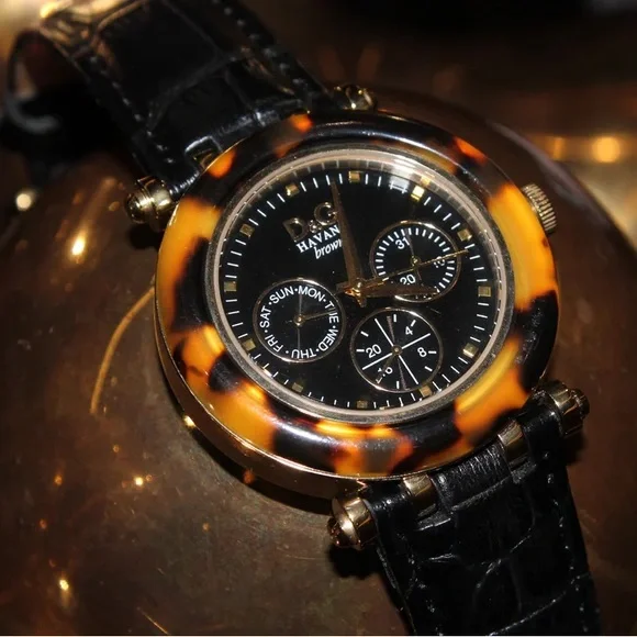 D&G Black and Gold Men's Watch - Picture 2 of 5